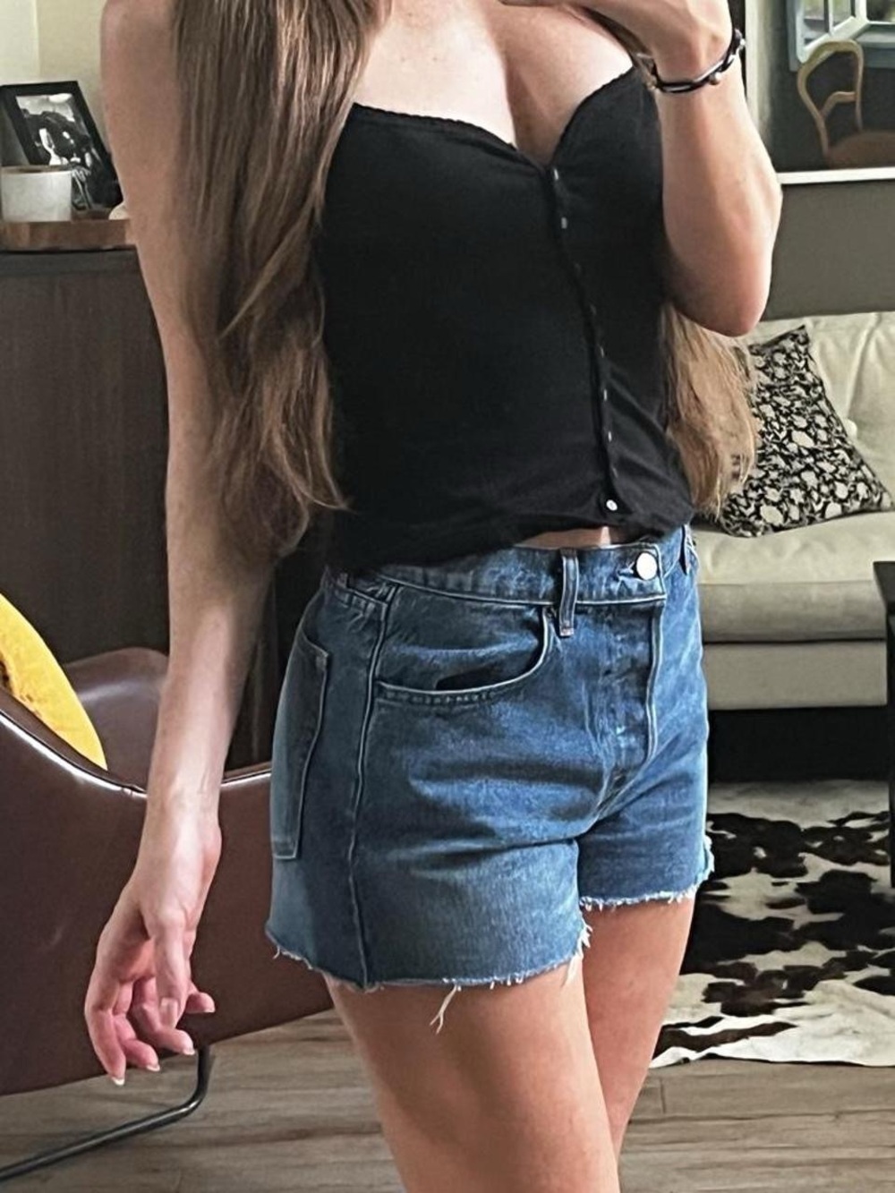 Reformatjon Jeans- Dixie High Rise jean shorts in size 28